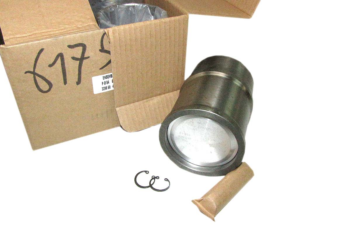 Chemises De Pistons PEUGEOT 204D/304D – Diamètre 75mm – Neuves